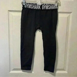 Gymshark Women's Black Mid Calf Leggings Sz S